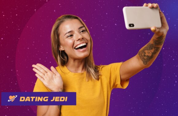 How to Start a Conversation On a Dating App: Best Starters and Tips